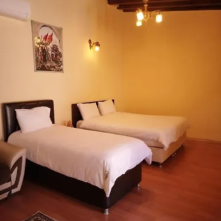 Begam Butik 3* أفانوس