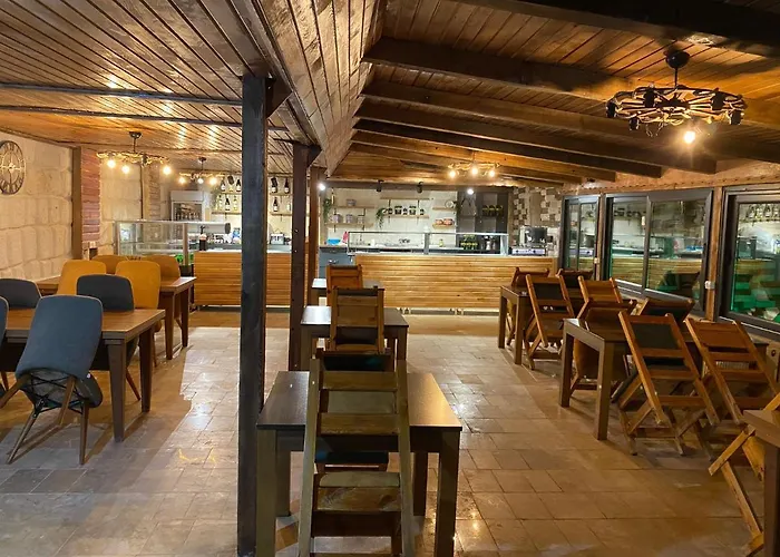 Begam Butik 酒店 阿瓦诺斯