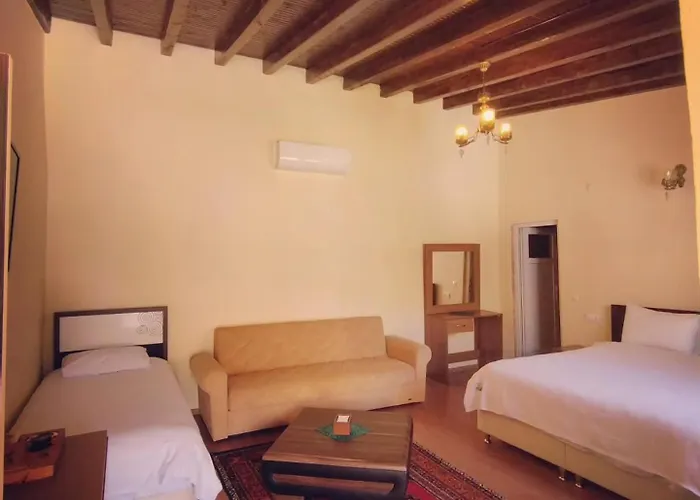 Begam Butik 3* 아바노스